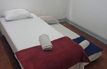 Linda Casa para grupo/ 1km da Expo SP /500m metrô - Foto 3