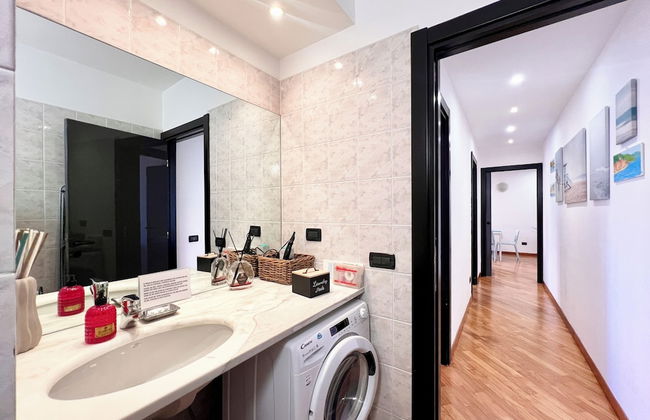 Dock of the Bay, Genova - Photo 83