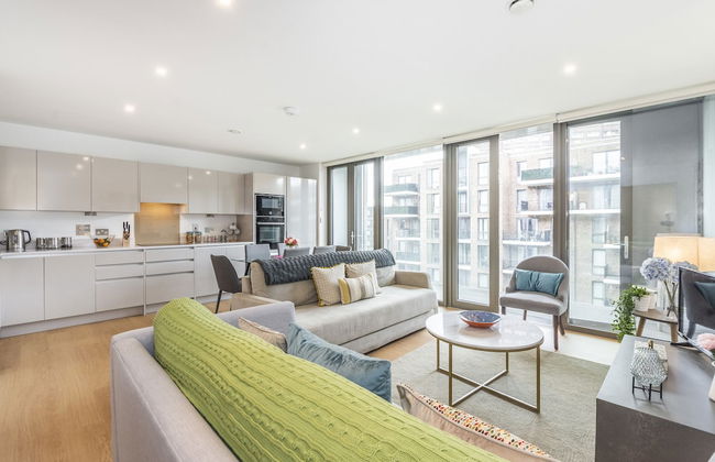 Stunning Brand New Westminster Apartment - Photo 1