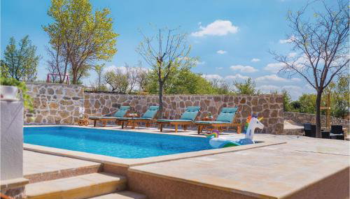 4 Bedroom Pet Friendly Home In Drnis - Foto 4