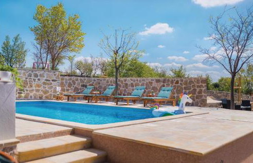 4 Bedroom Pet Friendly Home In Drnis - Foto 4