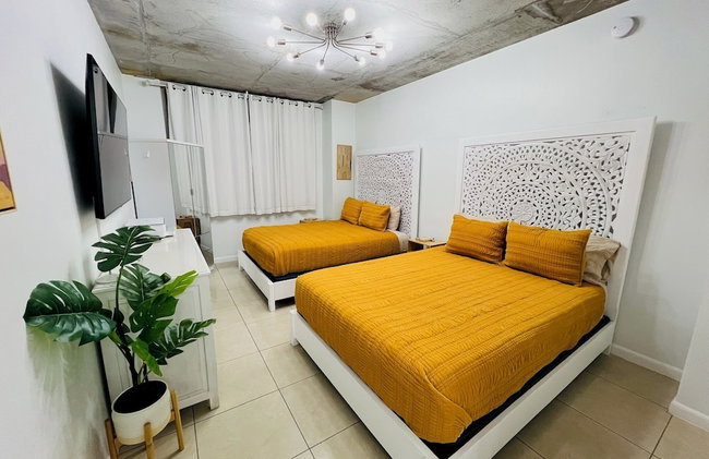 Beautiful 1BD 1BTH at Midblock FREE PARKING - Foto 1