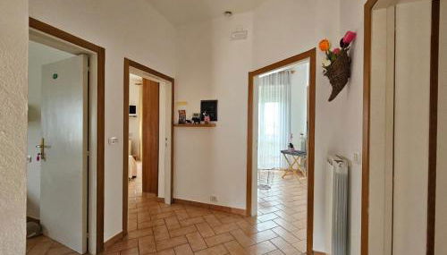 Delizioso appartamento collinare - Foto 3, wardrobe