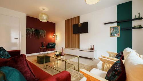 Large 4BR House Leeds, Contractor Friendly - Foto 2