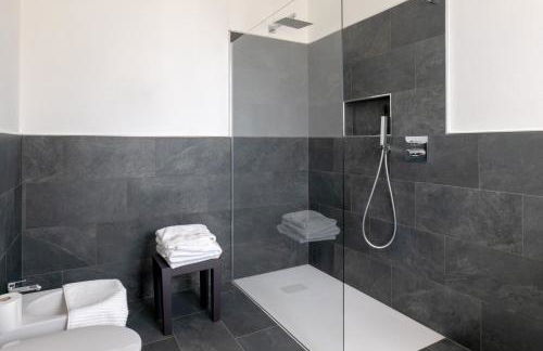 Casa 24 - Trilocale con Vista Lago, Giardino e Idromassaggio Gonfiabile - Foto 32