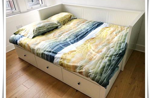 Spacious and modern 2 bedroom flat near the City Centre - Foto 5