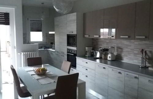 Confort ed eleganza nel borgo Filadelfia - Foto 1