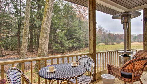 13 Mi to Camelback Ski! Creekside 'Lincoln Lodge' - Foto 3