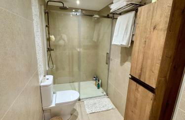 Elegant Beachfront Escape Private & Peaceful - Foto 35