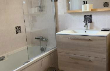 Gîte Milin à Sizun Hébergement Confortable pour 7 pers - Foto 10