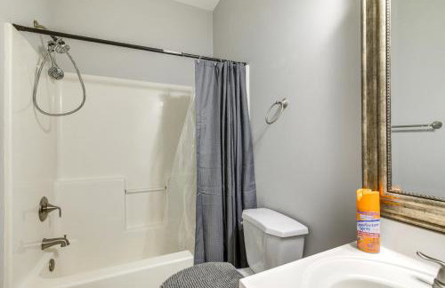 about 13 Mi to Ole Miss Private Family-Friendly Home! - Foto 16