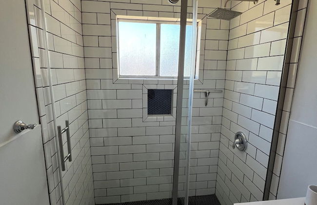 Hummingbird Mountain Cottage - Photo 37