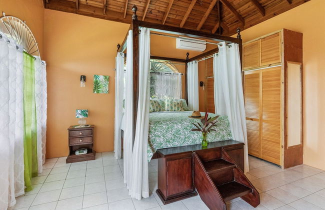 YanceyLargo-6BR Two-Story Estate w/Mountain Views by RedAwning - Foto 2