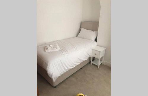 Bank House - Photo 18