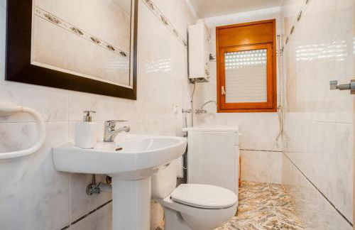 Preciosa casa con un enorme jardín - Foto 11