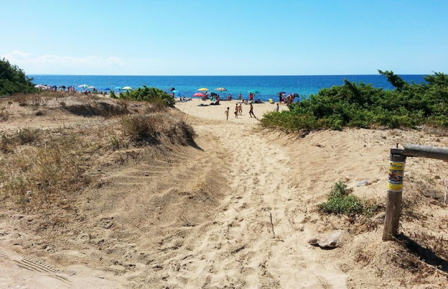 I Monaci Front Beach Specchiarica - Photo 22