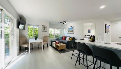 Modern 2Br-2Ba Belltown Condo with Free Garage Parking - Foto 2