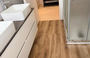 Melannie's Apartment 2 - Photo 53