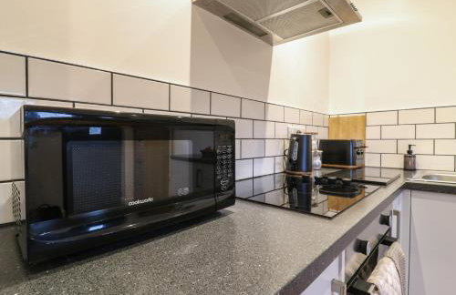 Hub House - Photo 12