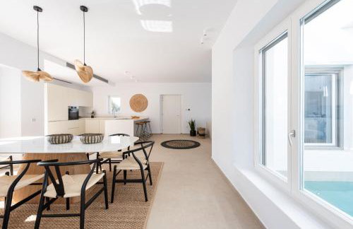 Exclusive Luxury Moca beachfront villa, Molos, Paros - Photo 57