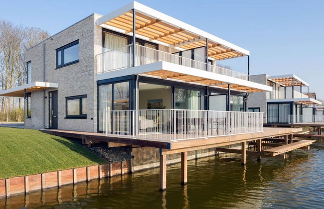 Luxury Villa With Jetty, at the Veerse Meer - Foto 1