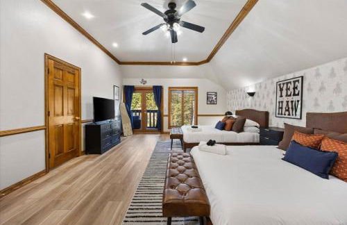 Texas Country Oasis | Near Stockyards & Arlington - Photo 32