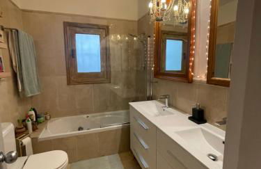 CHALET en la PLAYA CON PISCINA, Premiado en 2026 !!! - Photo 32