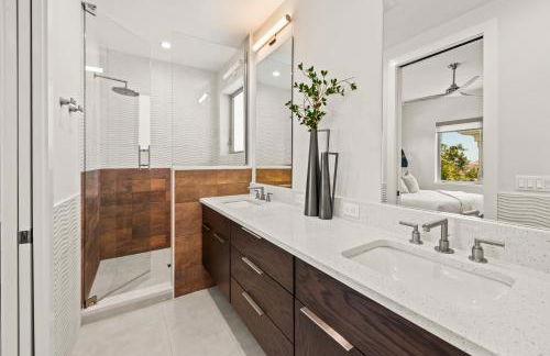 Elevated Perspective - Foto 44