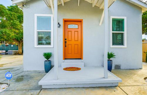 Small-Town Charm & Patio Dining: Home in Madera! - Foto 21