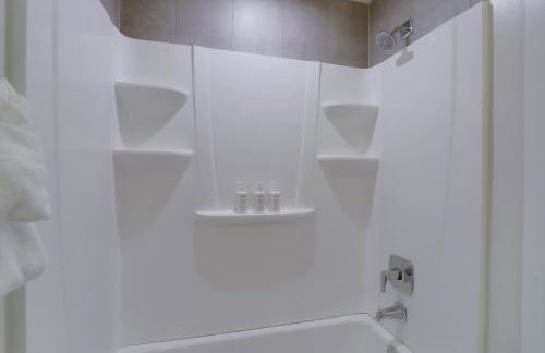 Sojourn Randolph Towers #204 - Foto 23