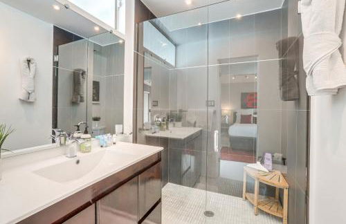 Home with Pool 1 Mi to Downtown Palm Springs! - Foto 6