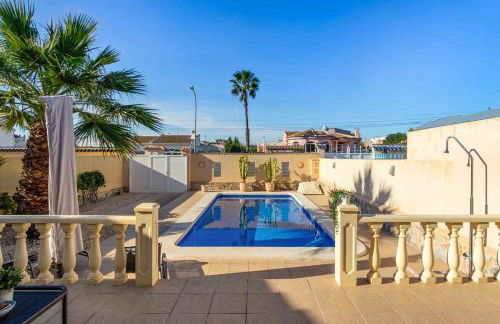 House with private pool - Foto 25