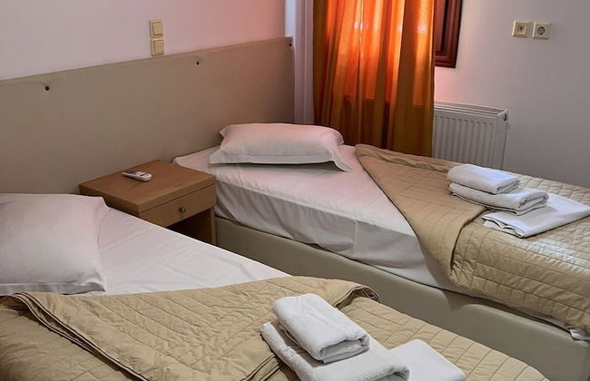 Birds Villa Apartments with Heated Pool - Including Car and Breakfast - Photo 68