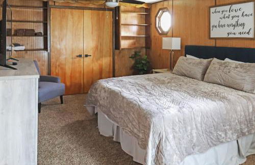 Mountain Cabin w Hot Tub Deck Grill & Fire Pit - Foto 20