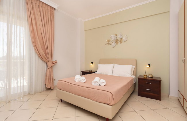 Finiki Plaza - Photo 139