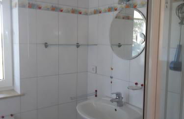 Auf dem Hufen - Foto 3