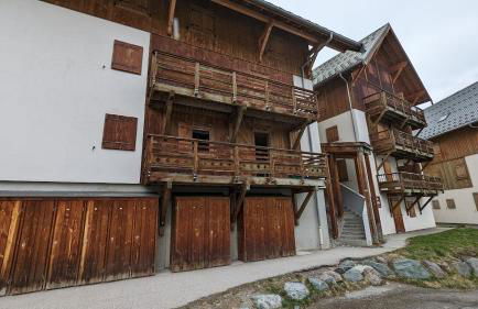 Appartement 6/8 pers à 200 m des pistes - piscine - Photo 23