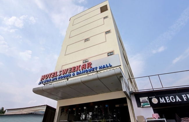 iROOMZ Hotel Sweekar Suites - Foto 20