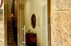 Plaza Suites - Photo 2