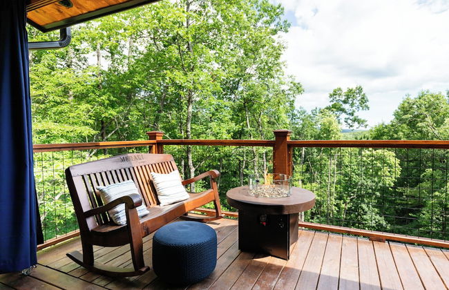 Meraki Escape - Log Cabins w/Hot Tubs + Pet Friendly - Foto 9