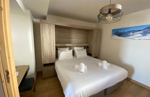 Appartement Haute gamme ski aux pieds, piscine, sauna. - Foto 14