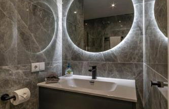 Frontline Apartment Sea Views - Pool - Center - Foto 15