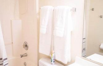 The Columbia Crash Pad Near Bases, USC, Shops - Foto 21