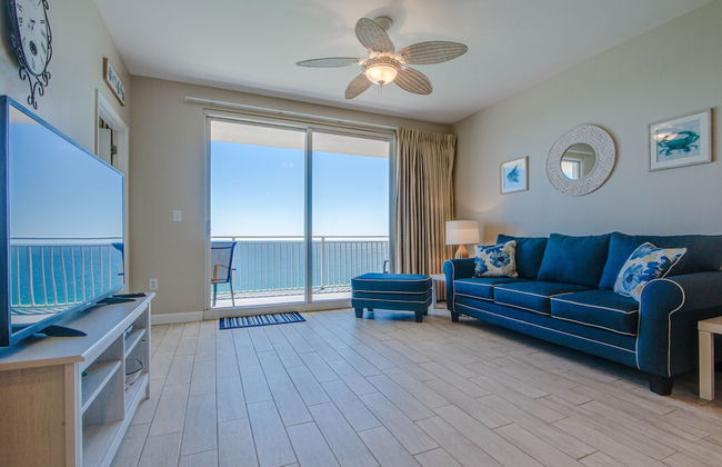 Splash Beach Resort by Book That Condo - Photo 55