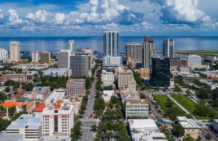 Cozy Guesthouse St Pete, 6 min to DT, Private - Foto 24