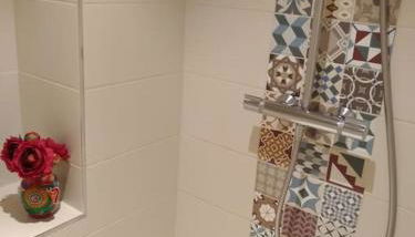 Très joli T2 indépendant 250 m2 jardin privatif - Foto 5