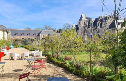 GITE LOFT DE 15 PERSONNES AU CHATEAU DE JALLANGES VOUVRAY - Foto 21