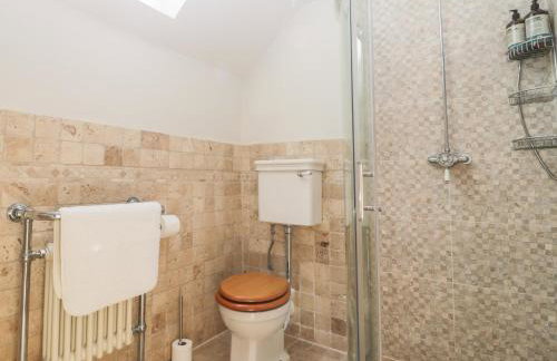 Glanville House - Photo 24