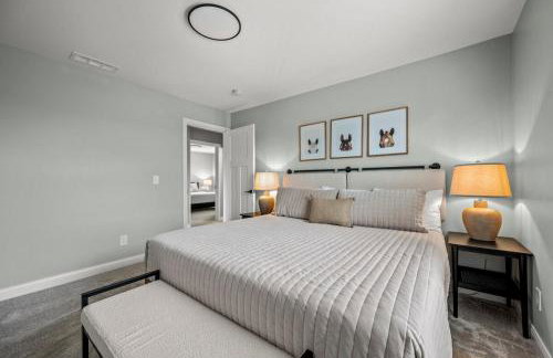 Spacious Home 4BR Fire Pit, Patio Hot Tub - Foto 70