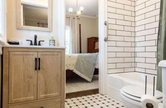 3 Kings, Hot Tub, Bourbon Trail, Horse Themed Stay - Foto 25